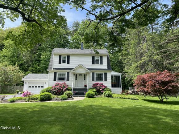 9 Newton Road