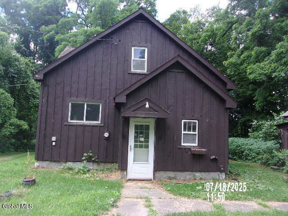 1234 Eastern Avenue Charlton, NY House Active - Photo 1 of 58. Opens carousel modal