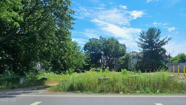 6 Hunter Street Albany, NY Plot of land Active - Photo 1 of 9. Opens carousel modal