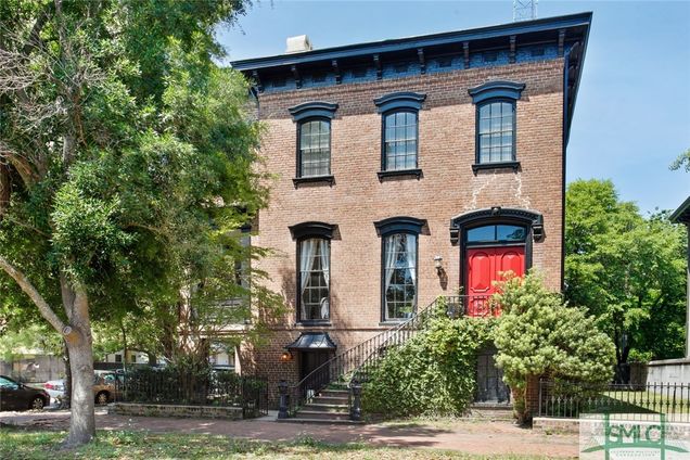 204 E Hall Street Savannah, GA House Sold - Photo 1 of 48. Opens carousel modal