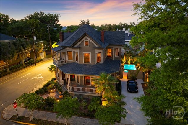 102 E 38th Street Savannah, GA House Active - Photo 1 of 50. Opens carousel modal