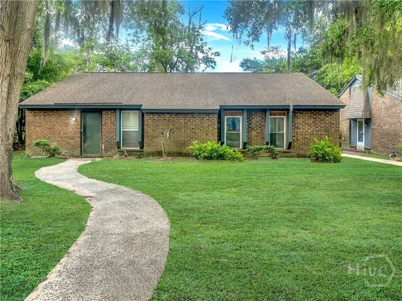 434 Edgewater Road Savannah, GA Townhouse Active - Photo 1 of 8. Opens carousel modal