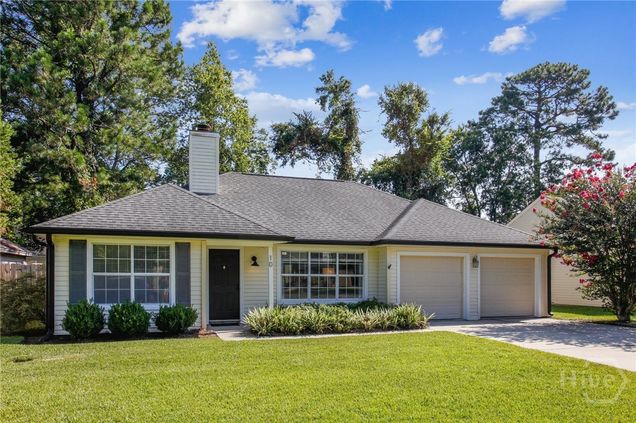 10 Tara Manor Drive