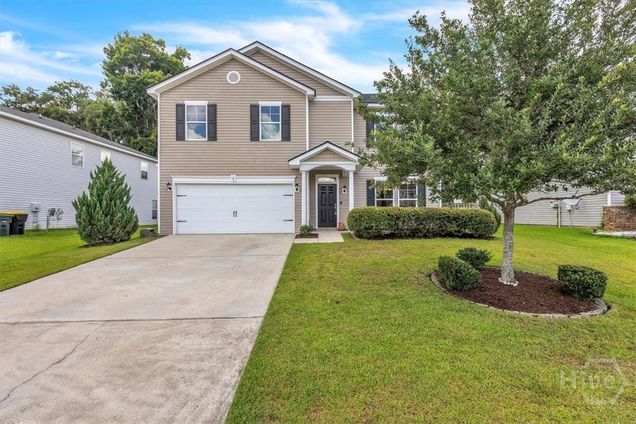 6 Amherst Way