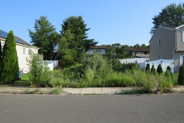 15 Yorktown Unit Lot #2 Waterbury, CT Plot of land Active - Photo 1 of 4. Opens carousel modal