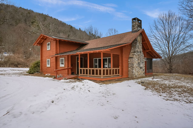 546 Kent New Milford, CT House Sold - Photo 1 of 1. Opens carousel modal