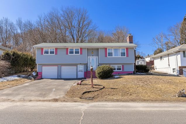39 Greenfield Waterbury, CT House Sold - Photo 1 of 1. Opens carousel modal