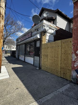 269 Dixwell New Haven, CT Multifamily Active - Photo 1 of 1. Opens carousel modal