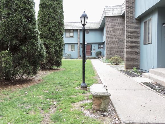 17 Locust Unit 17 Cromwell, CT Townhouse Sold - Photo 1 of 1. Opens carousel modal