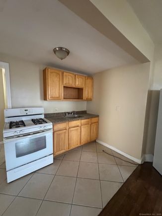 49 Dover Unit 1st floor Bridgeport, CT Apartment Active - Photo 1 of 9. Opens carousel modal