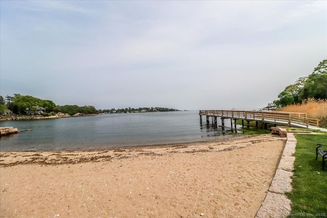 17 Harbour Unit F