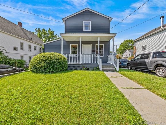 32 Ashcraft New London, CT House Active - Photo 1 of 19. Opens carousel modal