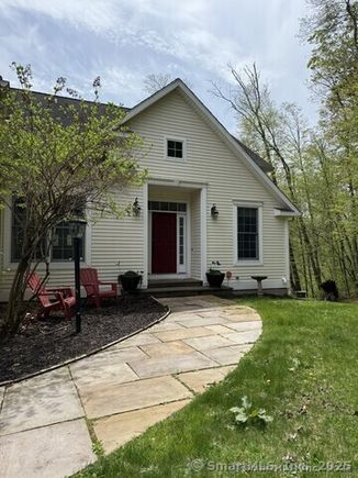 29 Chestnut Hill West Hartford, CT House Active - Photo 1 of 23. Opens carousel modal