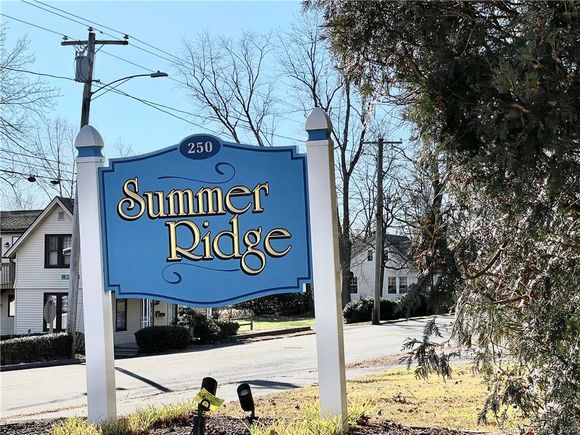 250 Summer Unit 5 Southington, CT House Active - Photo 1 of 19. Opens carousel modal
