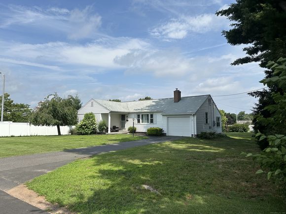 25 Medford Glastonbury, CT House Active - Photo 1 of 19. Opens carousel modal