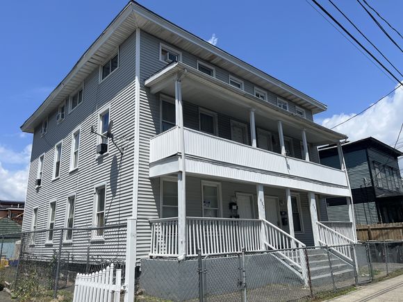 695 Kossuth Bridgeport, CT Apartment Active - Photo 1 of 15. Opens carousel modal