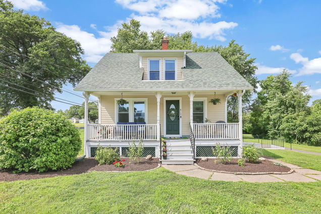 810 Thompsonville