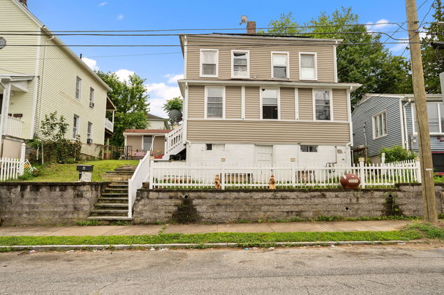 28 West High New London, CT House Active - Photo 1 of 28. Opens carousel modal