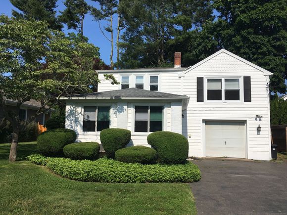 21 1st Branford, CT House Active - Photo 1 of 8. Opens carousel modal