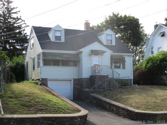 328 Curtis