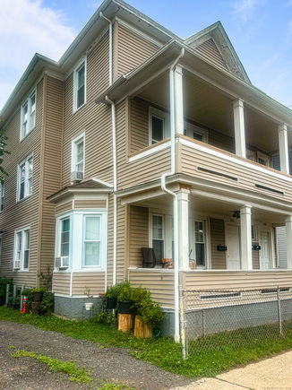 612 Shelton Bridgeport, CT Apartment Active - Photo 1 of 21. Opens carousel modal
