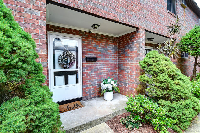 21 Sharon Unit 21 Wethersfield, CT Townhouse Active - Photo 1 of 38. Opens carousel modal