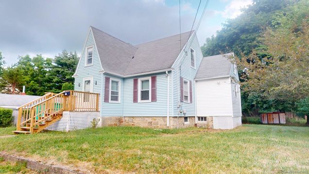 57 Pratt Norwich, CT House Active - Photo 1 of 15. Opens carousel modal
