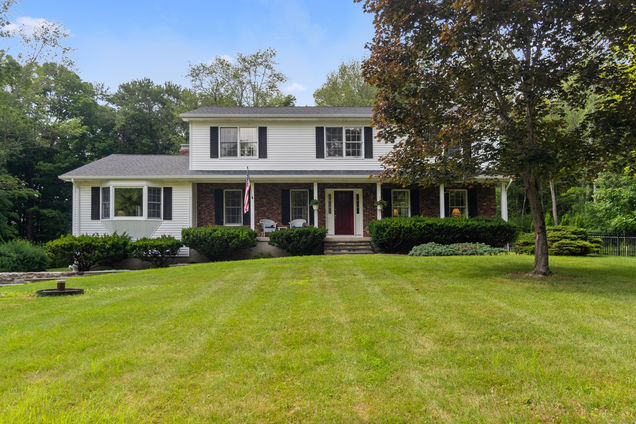 4 Bayberry New Fairfield, CT House Active - Photo 1 of 40. Opens carousel modal