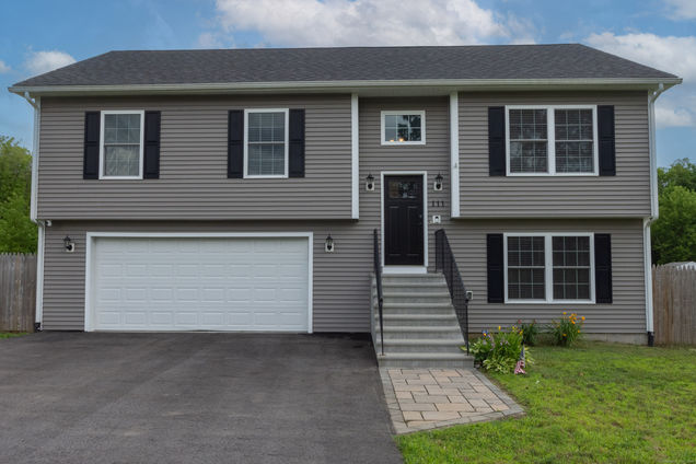 111 Sterling Hill