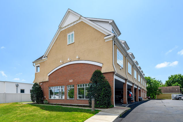 360 Westport Unit 10 Norwalk, CT Townhouse Active - Photo 1 of 23. Opens carousel modal