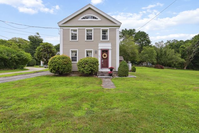 186 Rope Ferry Waterford, CT House Active - Photo 1 of 24. Opens carousel modal