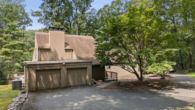 1016 Rock Rimmon