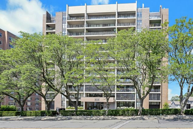 44 Strawberry Hill Unit APT 12F