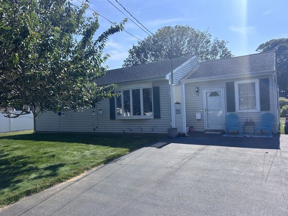 33 Fenwood
