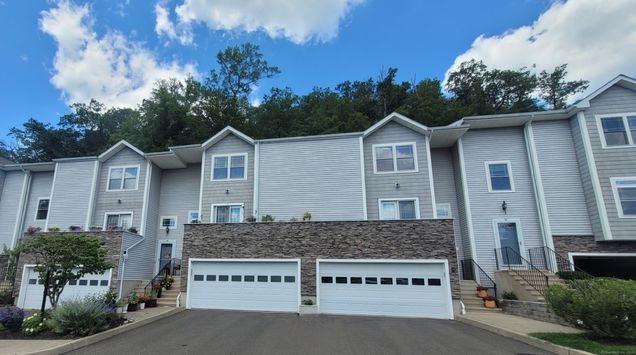 48 Stetson Unit 48 Danbury, CT Townhouse Active - Photo 1 of 31. Opens carousel modal