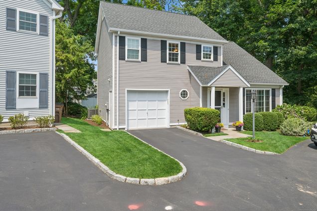 115 Top Gallant Unit 6