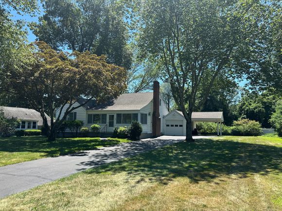 125 Pine Orchard Branford, CT House Active - Photo 1 of 17. Opens carousel modal