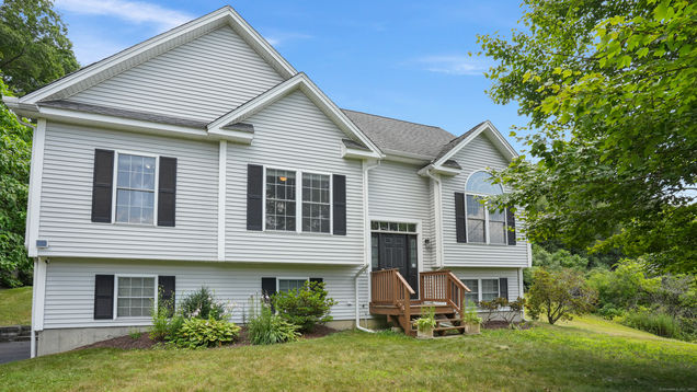 57 Holbrook