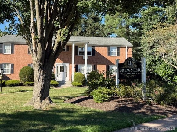 47 Brewster Unit C Glastonbury, CT House Active - Photo 1 of 8. Opens carousel modal