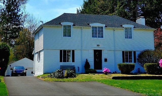 83 Longfellow