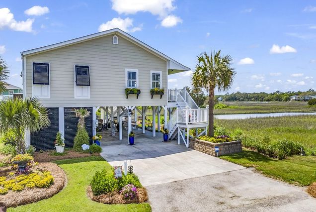 419 35th Ave. N North Myrtle Beach, SC House Sold - Photo 1 of 40. Opens carousel modal