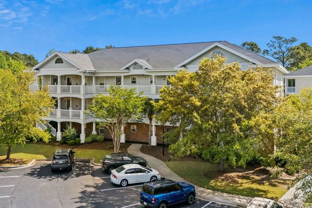 6015 Catalina Dr. Unit 121