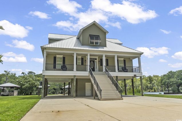 478 Riverfront Rd.