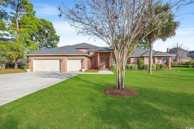 8223 Forest Lake Dr.