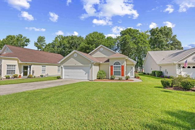 596 Oakmont Dr.