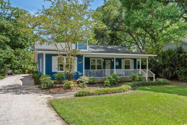 346 Middleton Dr. Pawleys Island, SC House Active - Photo 1 of 38. Opens carousel modal