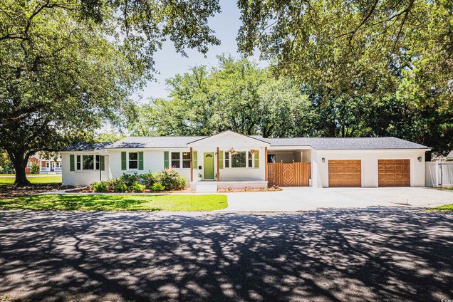 1306 Richmond Dr.