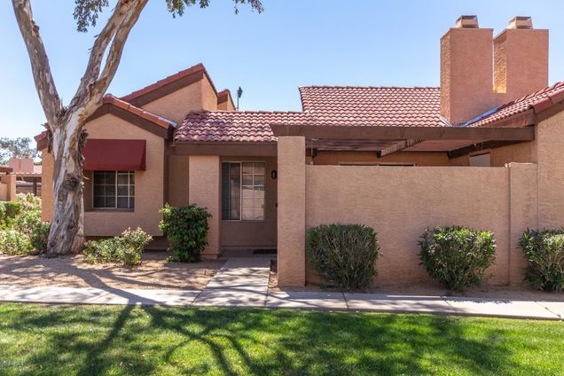 2118 E Center Lane Tempe, AZ Townhouse Sold - Photo 1 of 22. Opens carousel modal