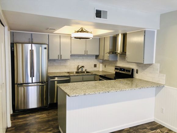 2146 E 10th Street Tempe, AZ Townhouse Sold - Photo 1 of 17. Opens carousel modal