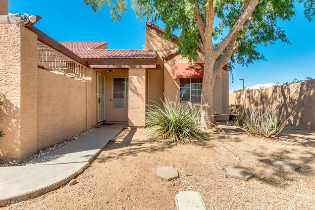 2131 E 10th Street Tempe, AZ Townhouse Sold - Photo 1 of 25. Opens carousel modal